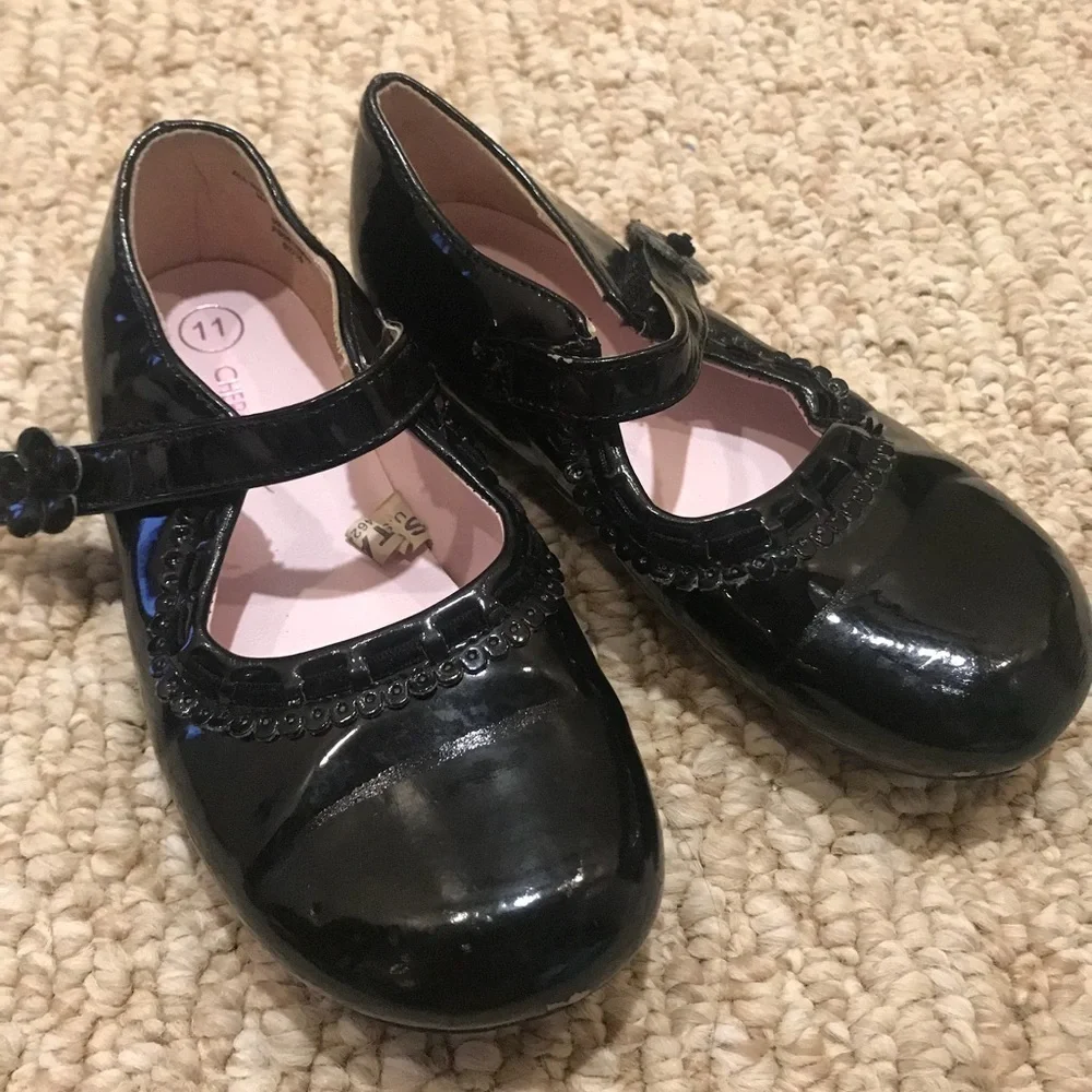 Girls Black Dress shoes